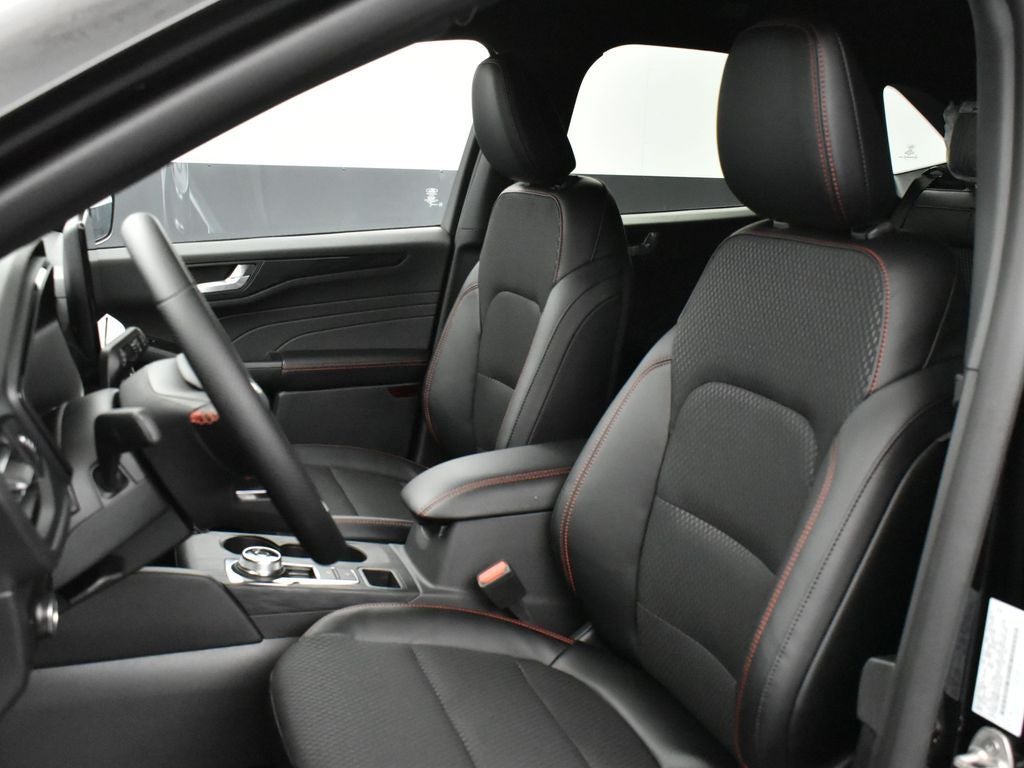 2026 Ford Escape ST-Line 300A