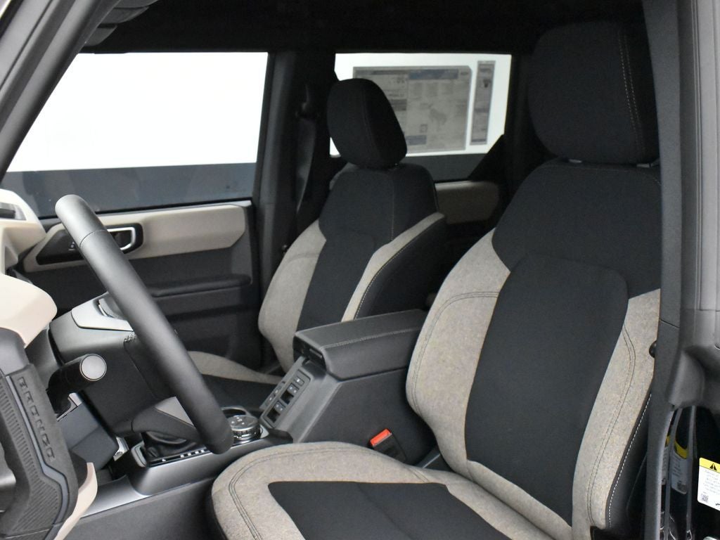 2025 Ford Bronco Big Bend 222A