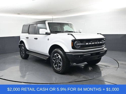 2026 Ford Bronco Outer Banks