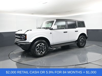 2026 Ford Bronco Outer Banks