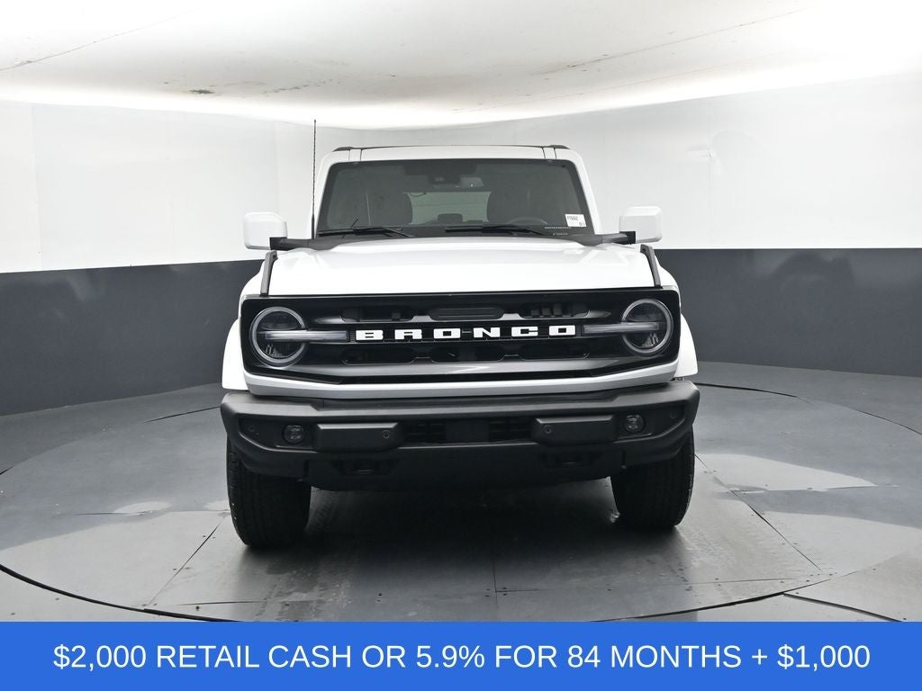 2026 Ford Bronco Outer Banks