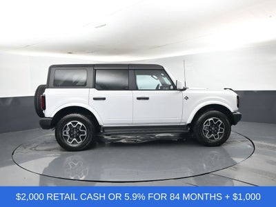 2026 Ford Bronco Outer Banks