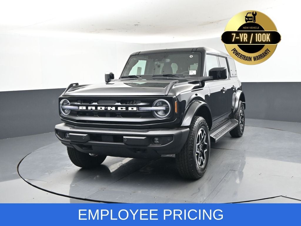 2026 Ford Bronco Outer Banks