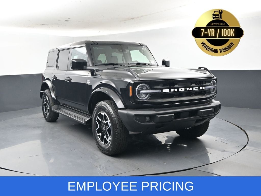 2026 Ford Bronco Outer Banks
