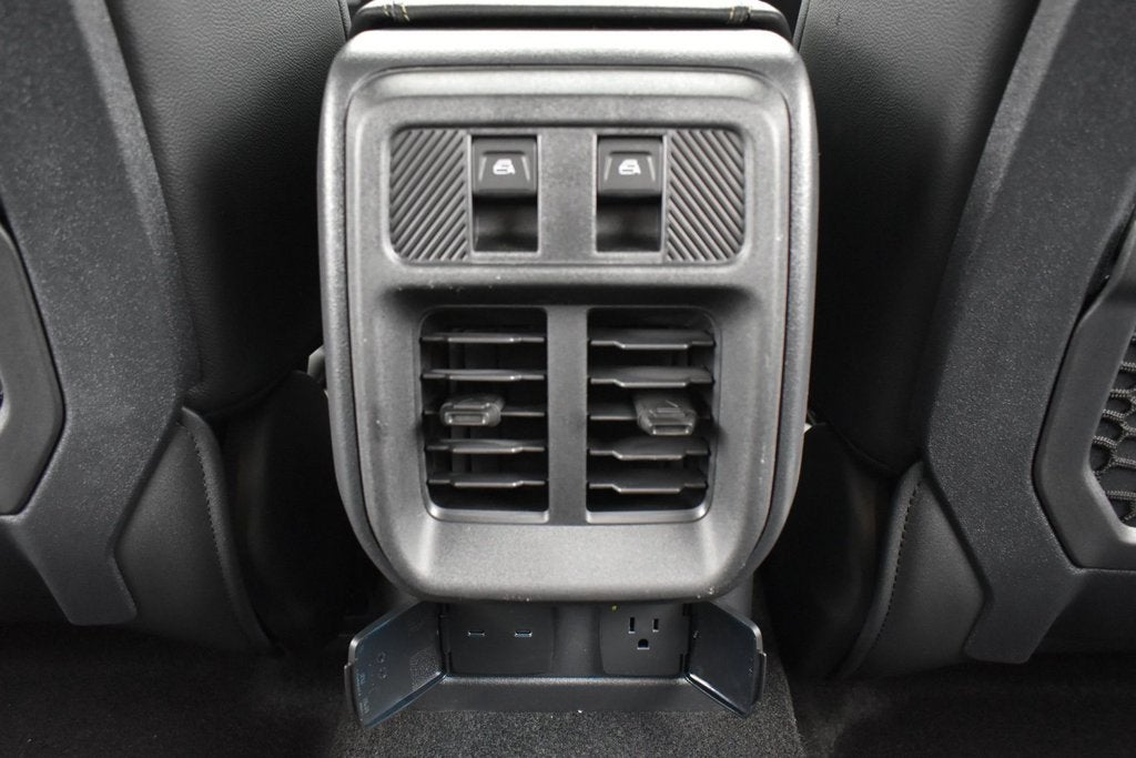 2026 Ford Bronco Badlands 334A