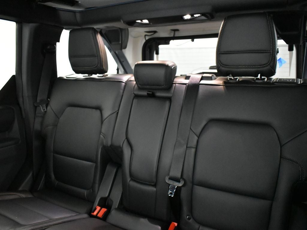 2025 Ford Bronco Badlands 334A