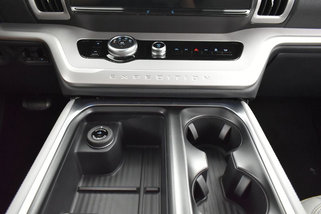 2027 Ford Expedition Max Active
