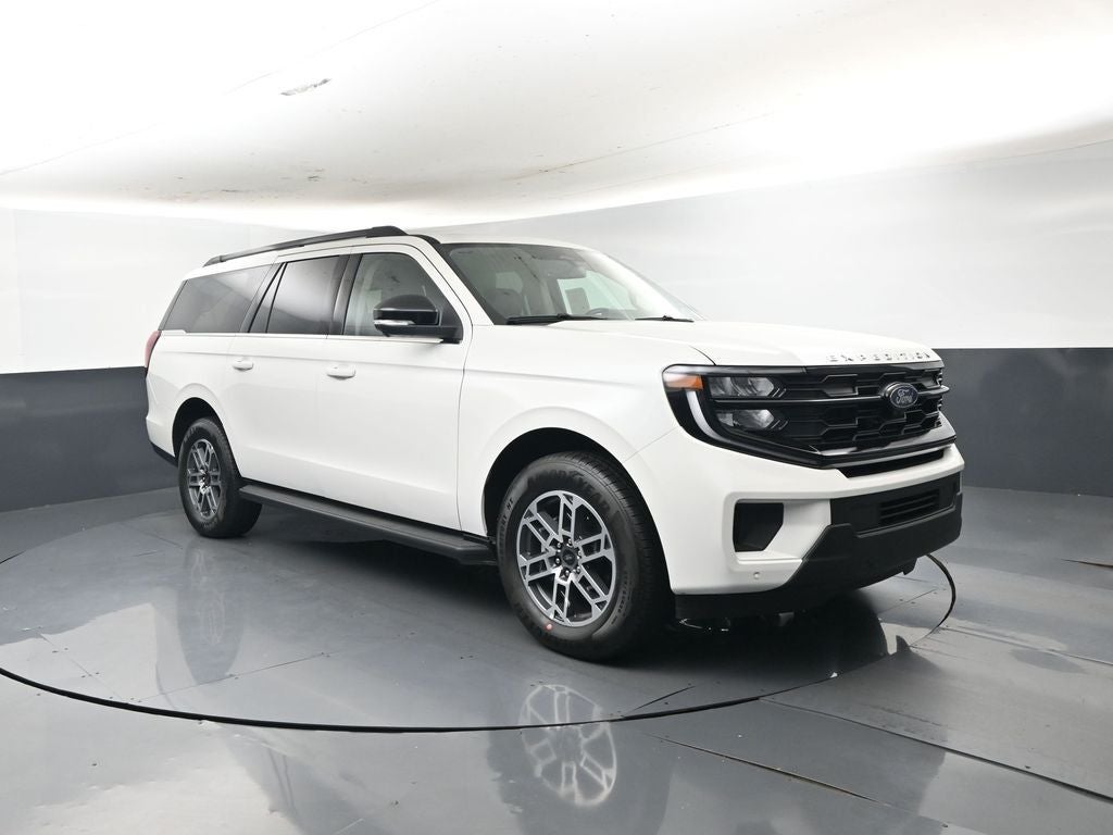 2026 Ford Expedition Active MAX's photo