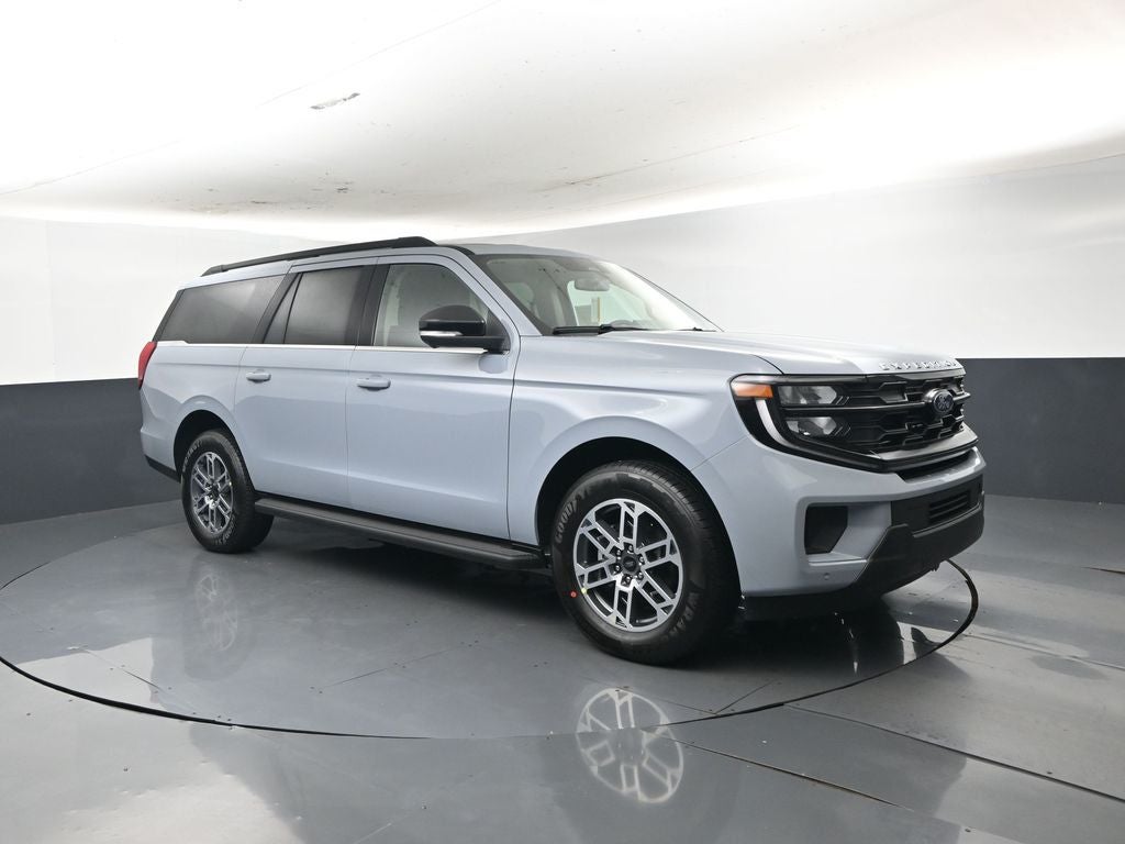 2026 Ford Expedition Active MAX's photo