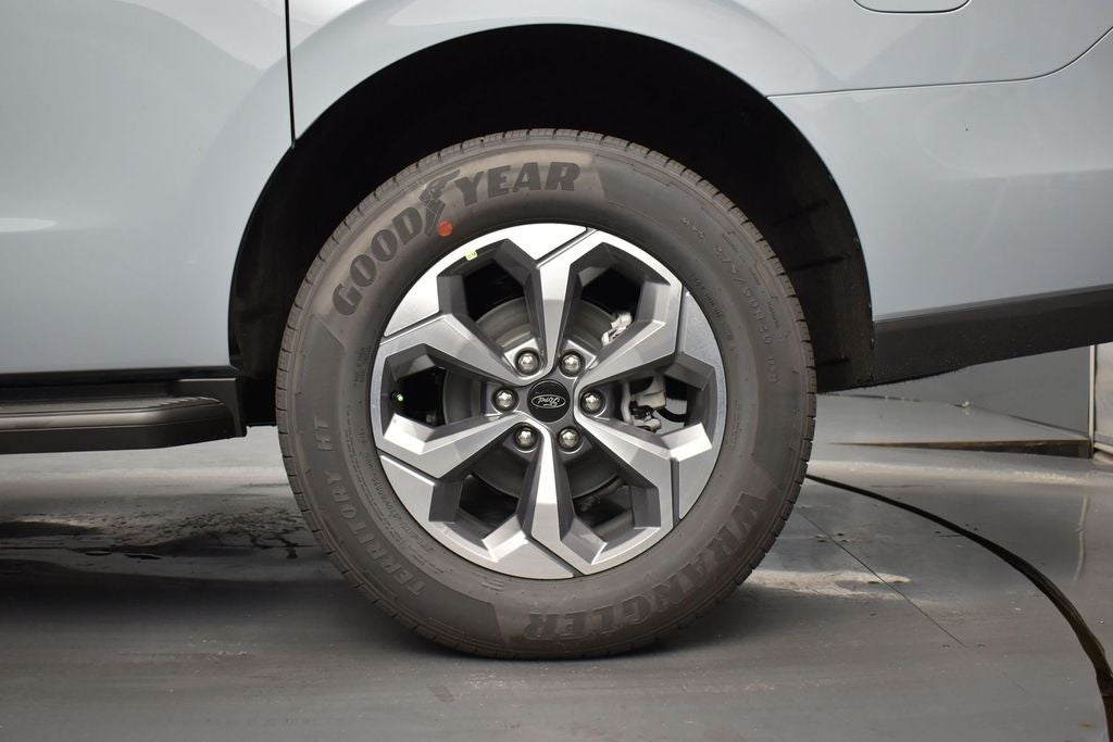 2027 Ford Expedition Max Active 202A