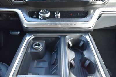 2027 Ford Expedition Max Platinum 600A