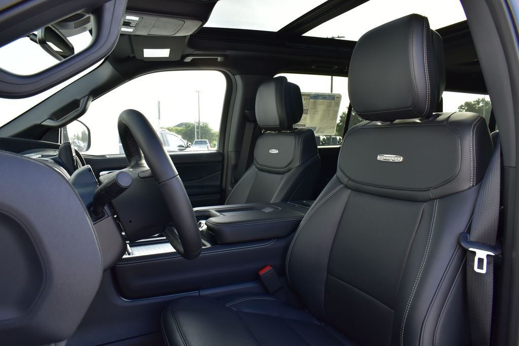 2027 Ford Expedition Max Platinum 600A