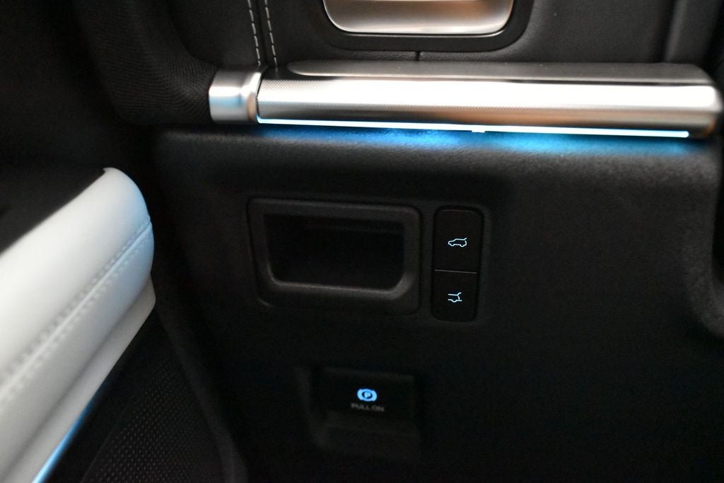 2027 Ford Expedition Max Platinum 600A