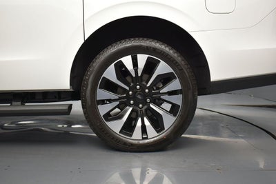 2027 Ford Expedition Max Platinum 600A