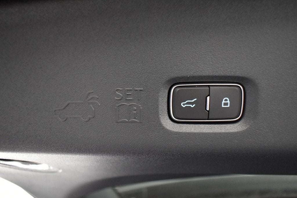 2027 Ford Expedition Max Platinum 600A