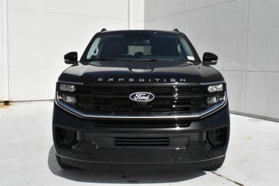 2027 Ford Expedition Max Platinum 600A