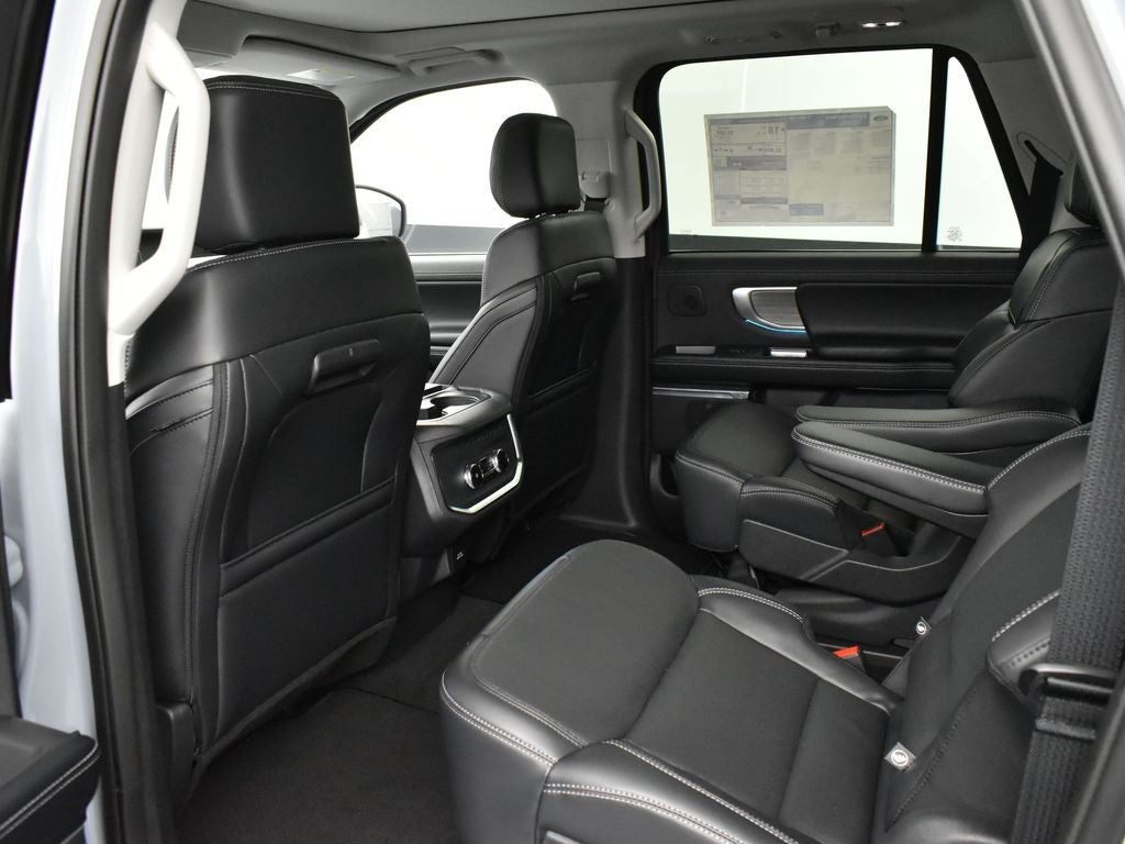 2025 Ford Expedition Max Platinum 600A