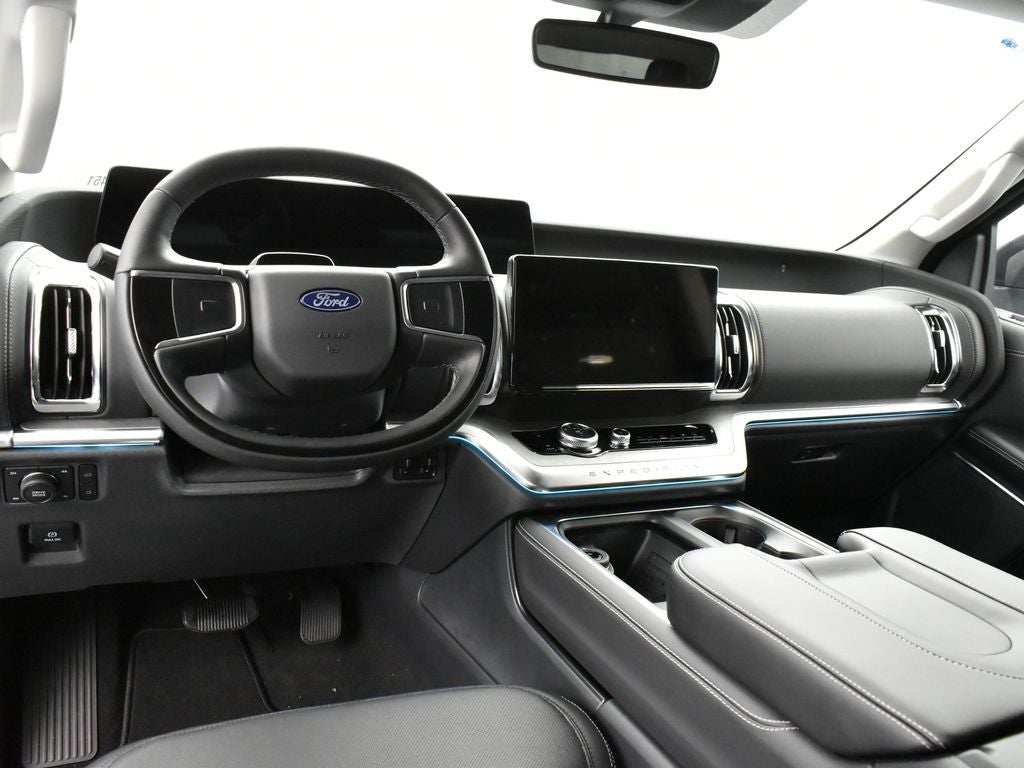 2025 Ford Expedition Max Platinum 600A