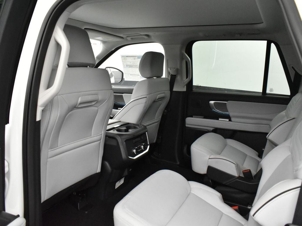 2025 Ford Expedition Max Platinum 600A