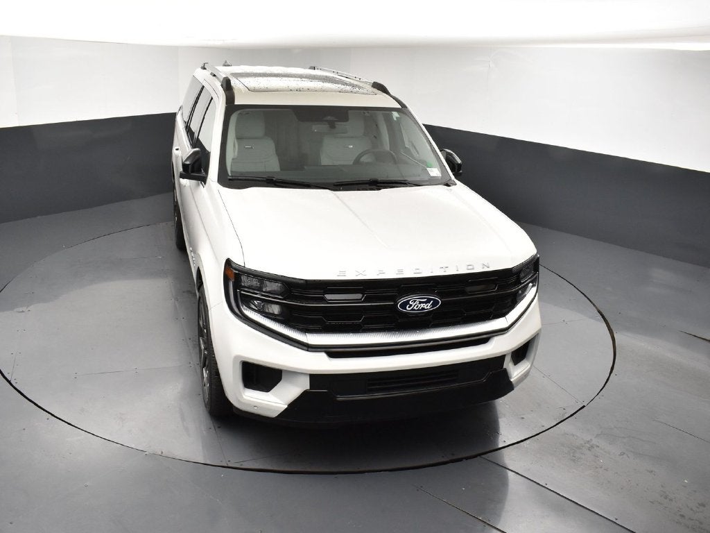 2027 Ford Expedition Max Platinum 600A