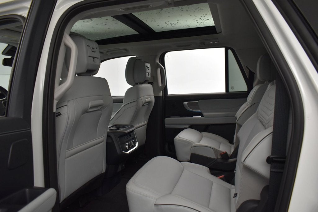 2027 Ford Expedition Max Platinum 600A