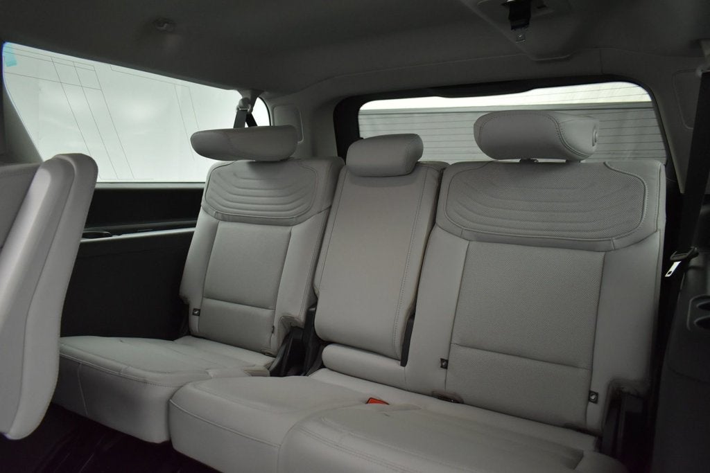 2027 Ford Expedition Max Platinum 600A
