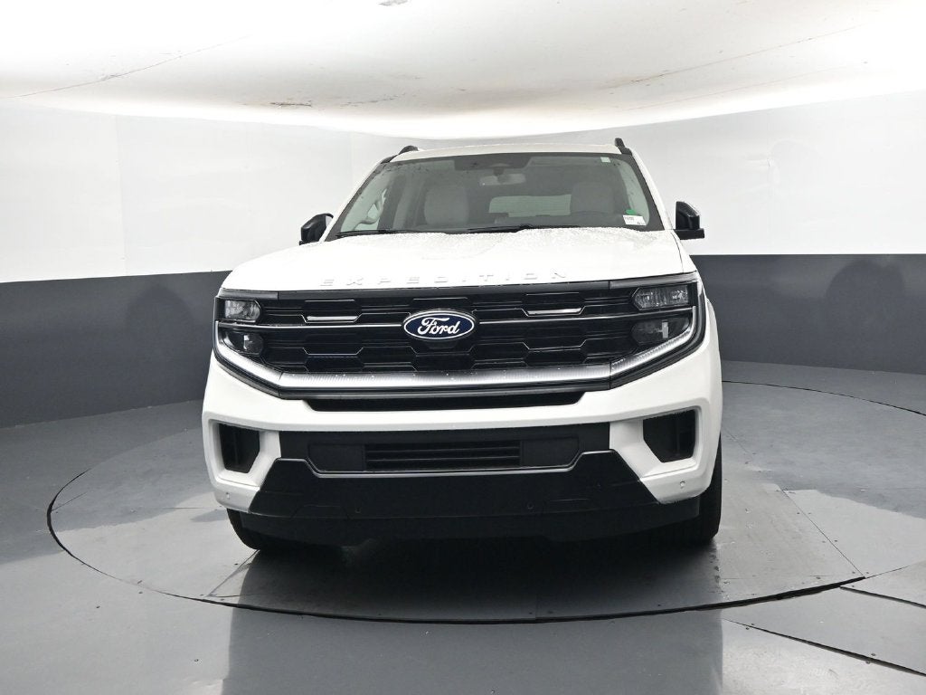 2027 Ford Expedition Max Platinum 600A