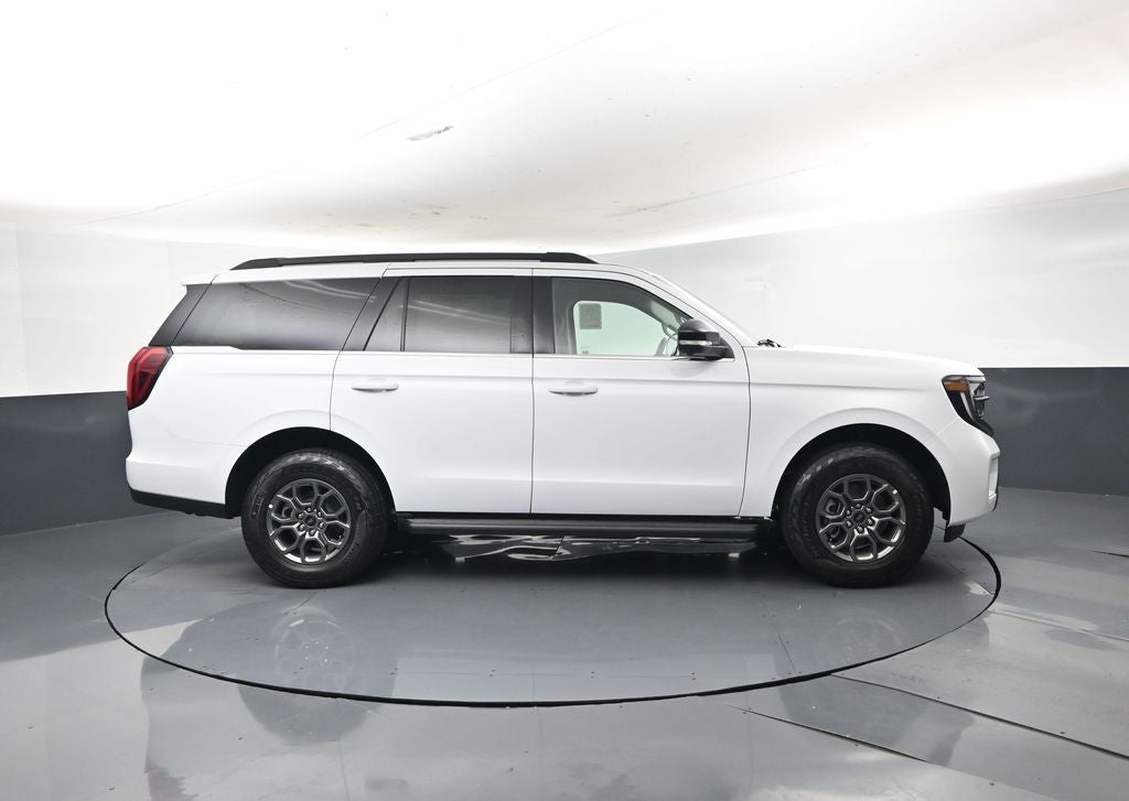 2026 Ford Expedition Active 202A