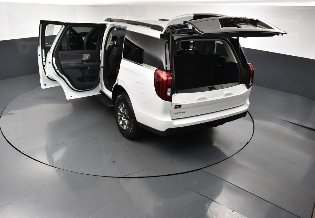 2026 Ford Expedition Active 202A