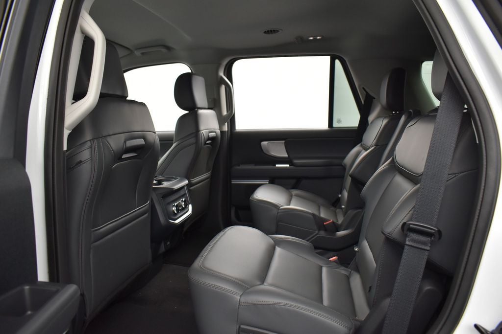 2026 Ford Expedition Active 202A