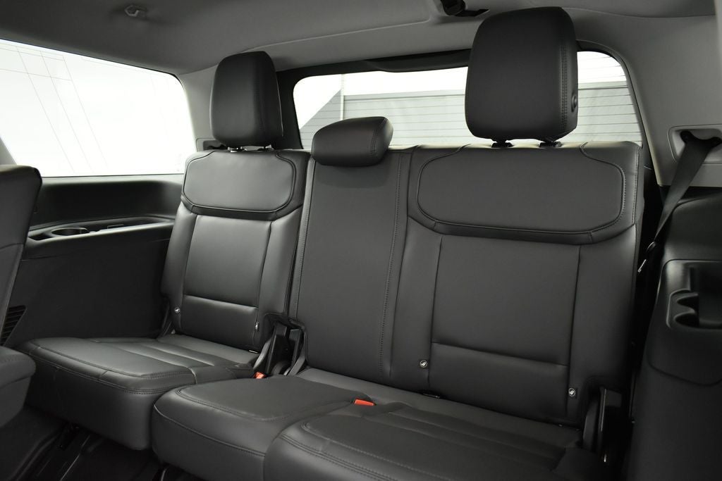 2026 Ford Expedition Active 202A
