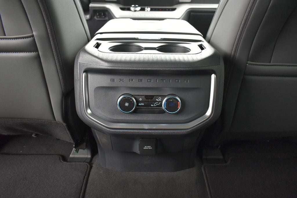 2026 Ford Expedition Active 202A