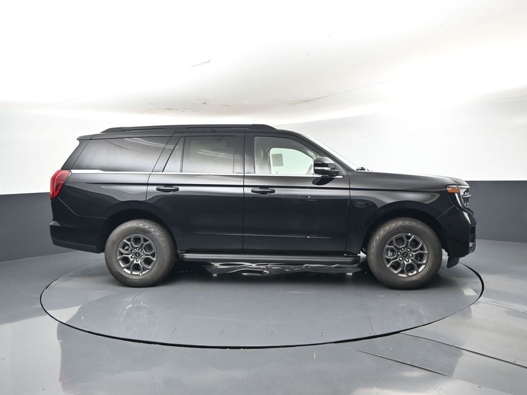 2026 Ford Expedition Active 202A