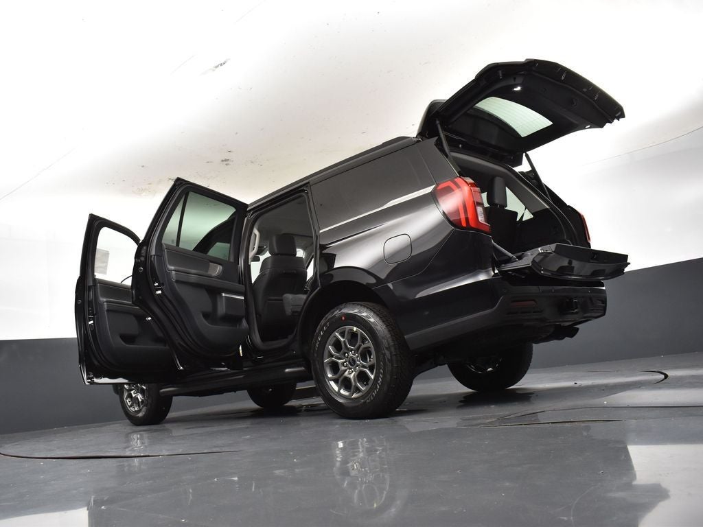 2026 Ford Expedition Active 202A