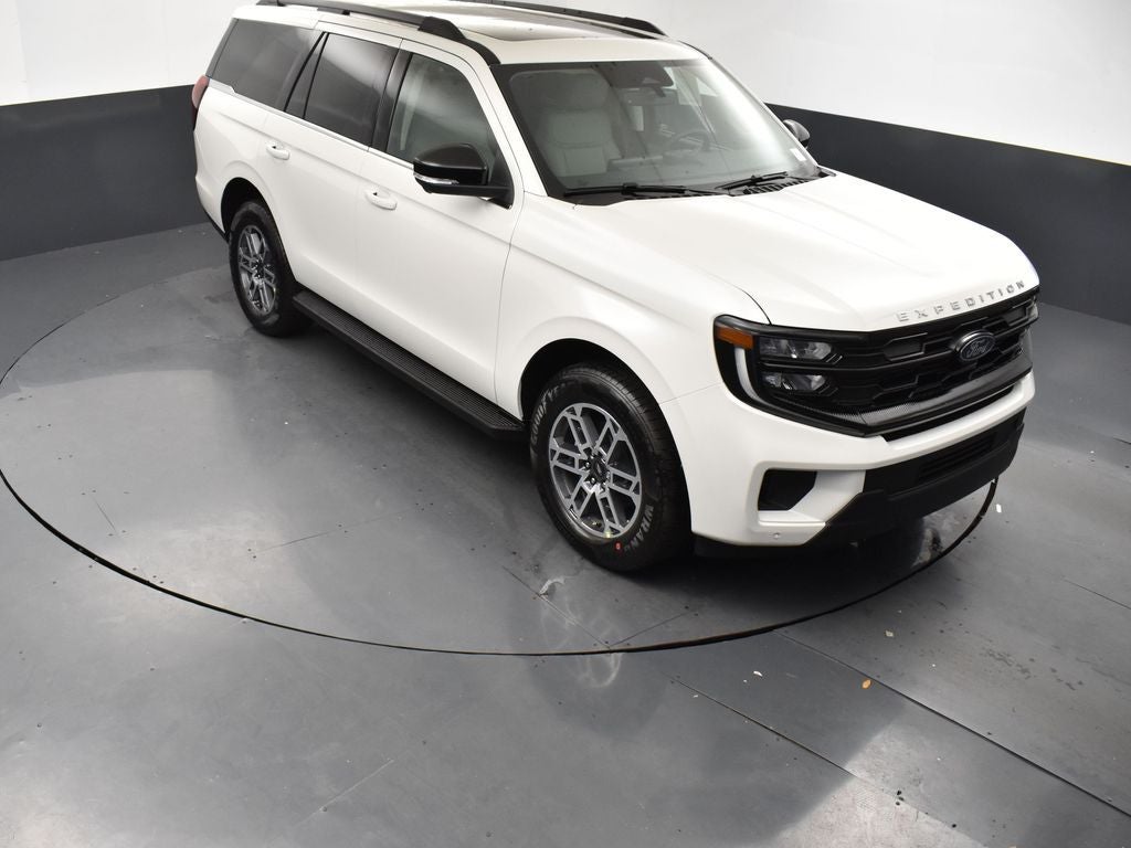 2026 Ford Expedition Active 202A
