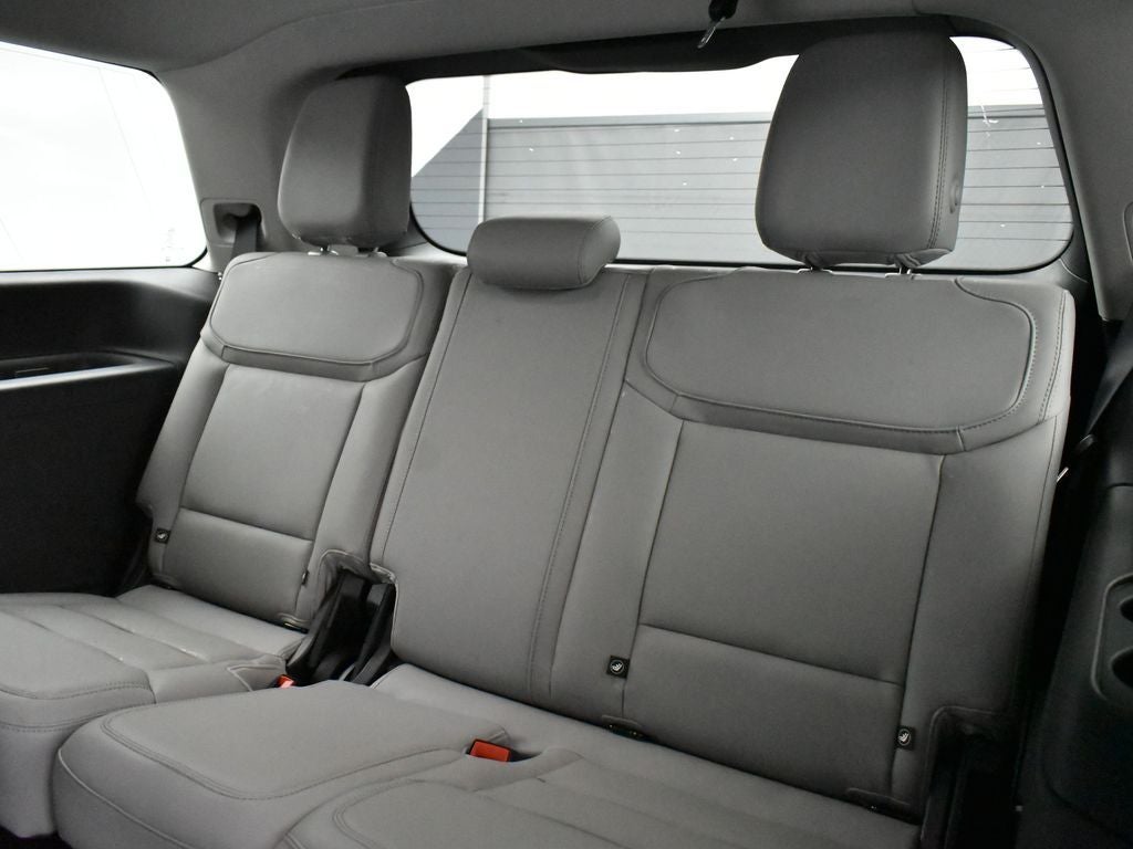 2026 Ford Expedition Active 202A