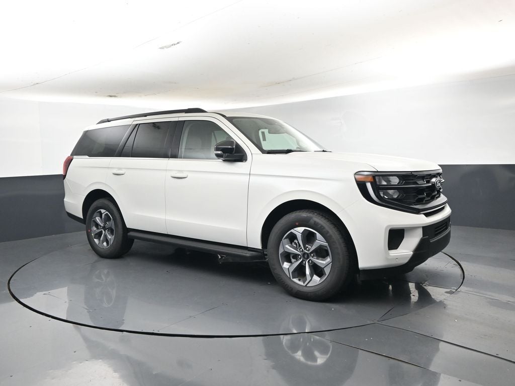 2027 Ford Expedition Active 202A