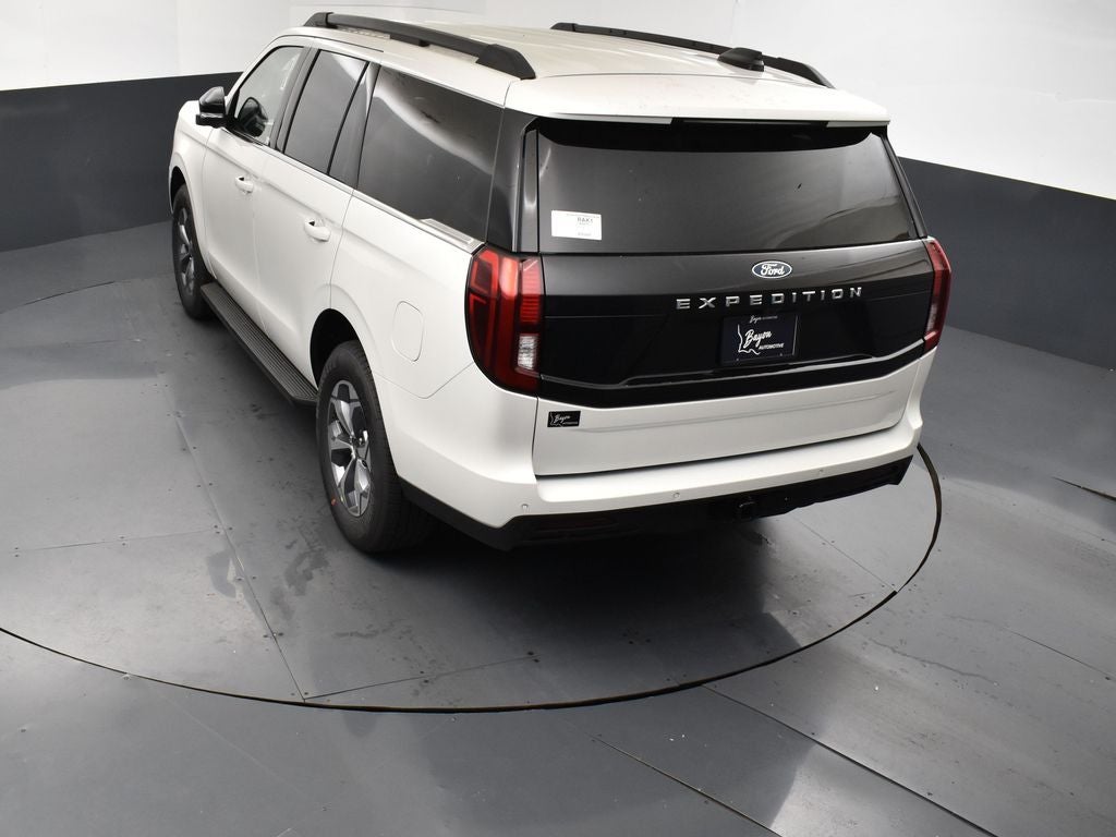 2027 Ford Expedition Active 202A