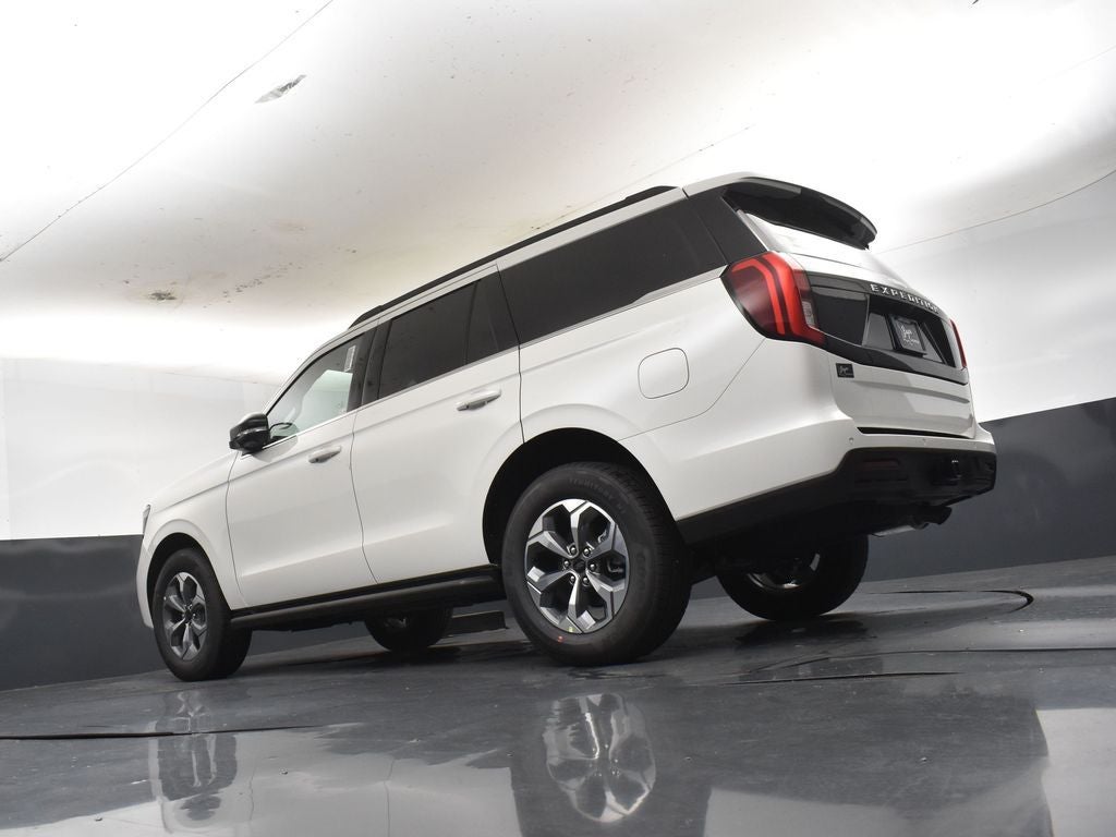 2027 Ford Expedition Active 202A