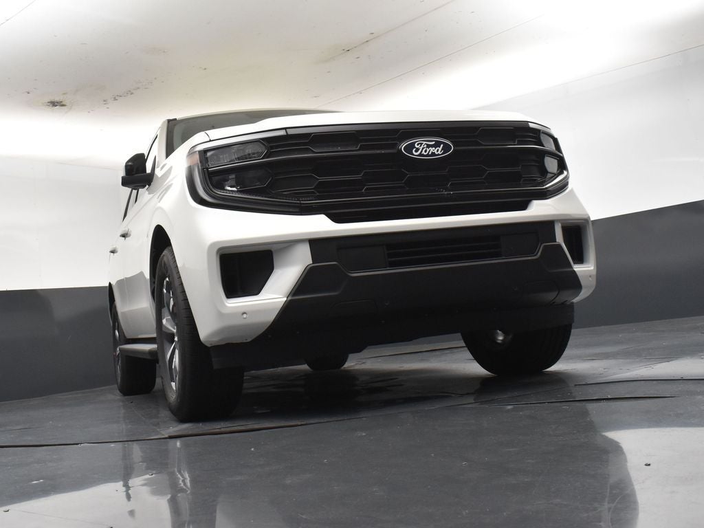 2027 Ford Expedition Active 202A