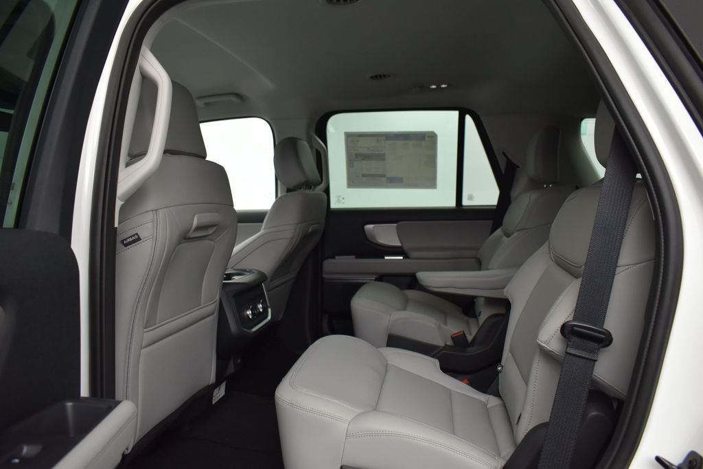 2027 Ford Expedition Active 202A