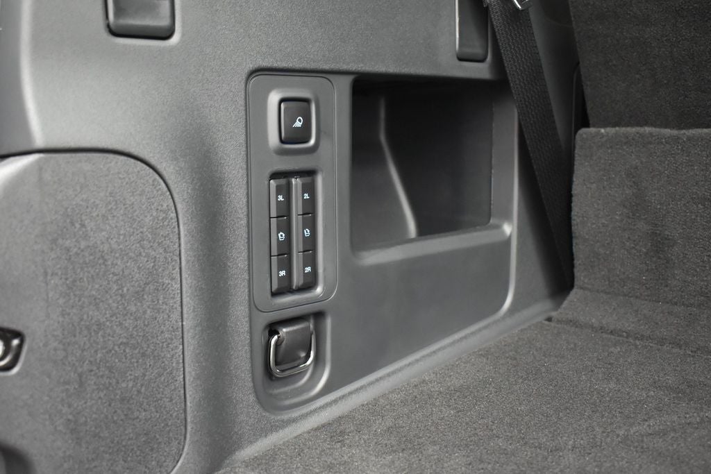 2027 Ford Expedition Active 202A