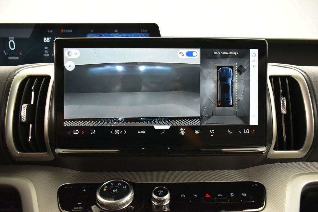 2027 Ford Expedition Active 202A