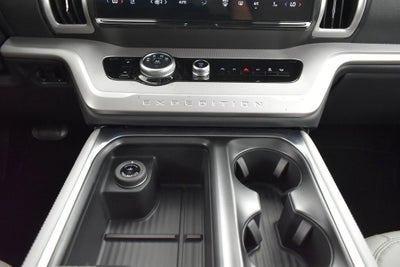2027 Ford Expedition Active 202A