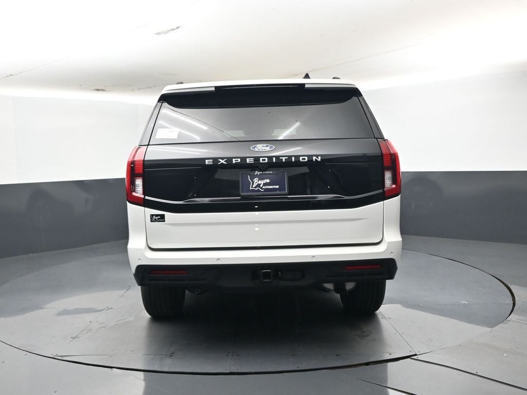 2027 Ford Expedition Active 202A
