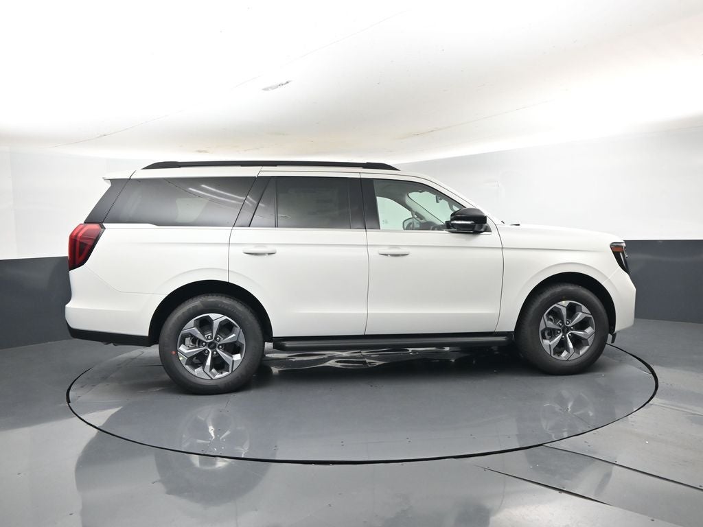 2027 Ford Expedition Active 202A
