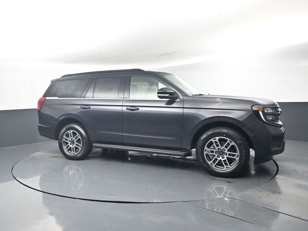 2025 Ford Expedition Active 202A