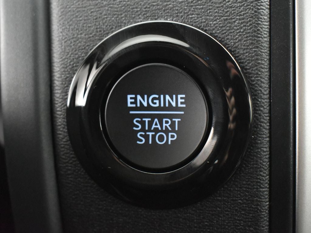 2025 Ford Expedition Active 202A