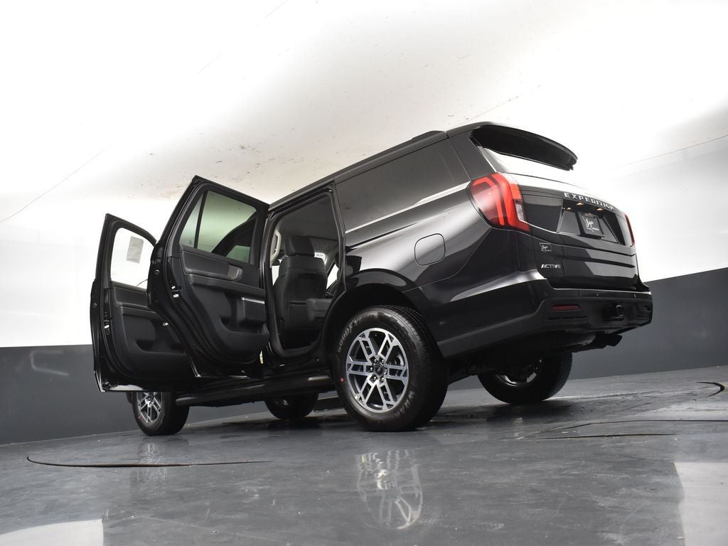 2026 Ford Expedition Active 202A