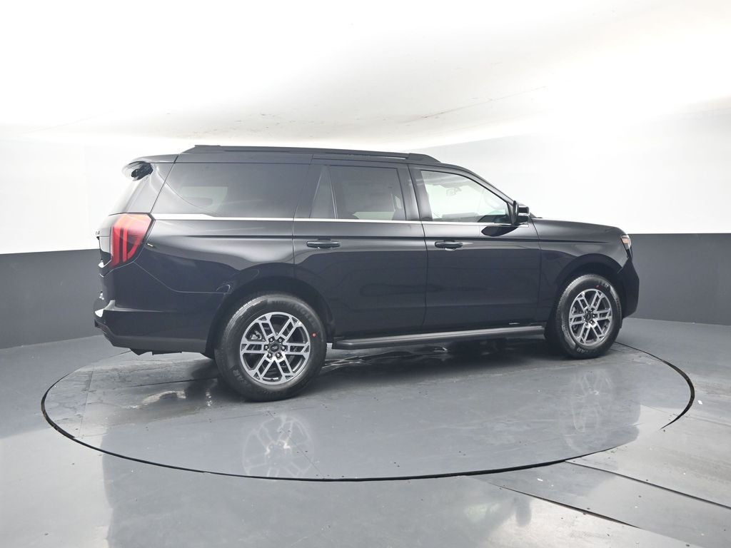 2026 Ford Expedition Active 202A